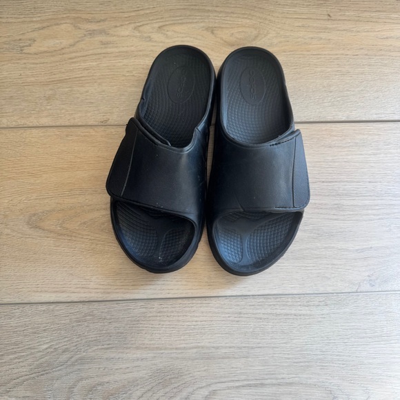 Oofos OOahh Sports Flex Men’s Recovery Slides - Picture 1 of 8